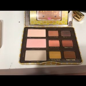 Too Faced pallete